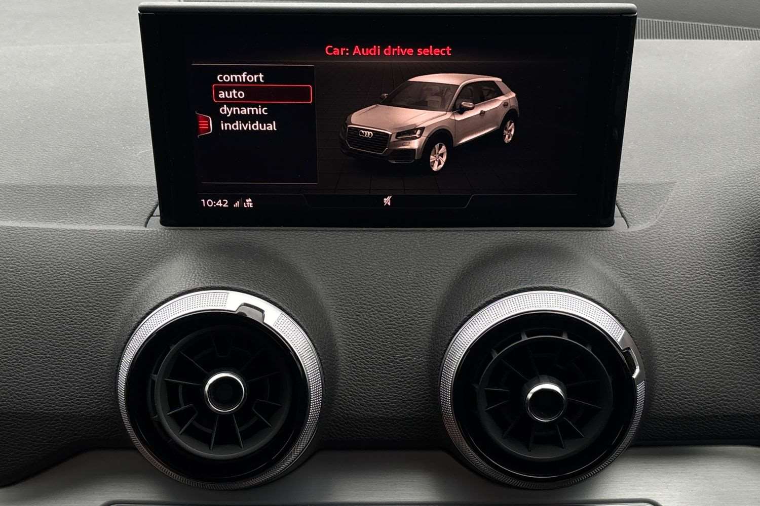 Used Audi Q2 for sale - 77943249: Photo 30