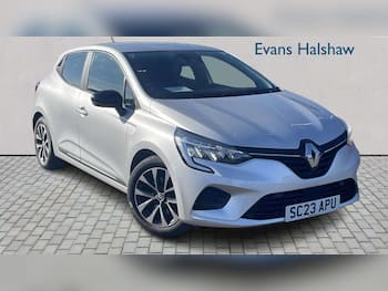 Used Renault Clio 2023 for sale - 79834062: Photo
