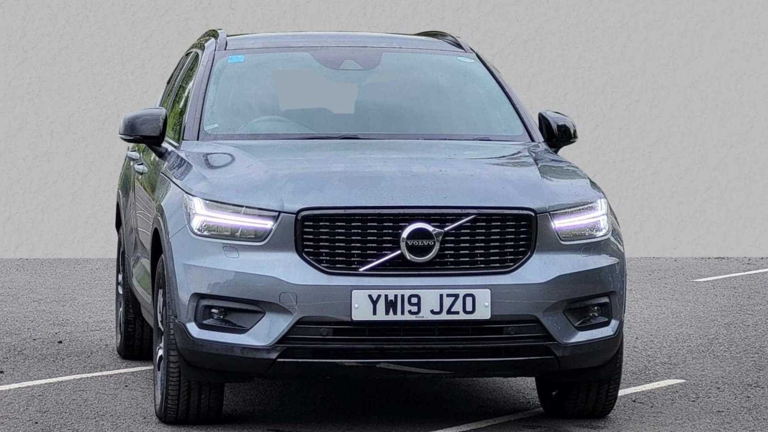 Used Volvo XC40 2019 for sale - 76540824: Photo 1