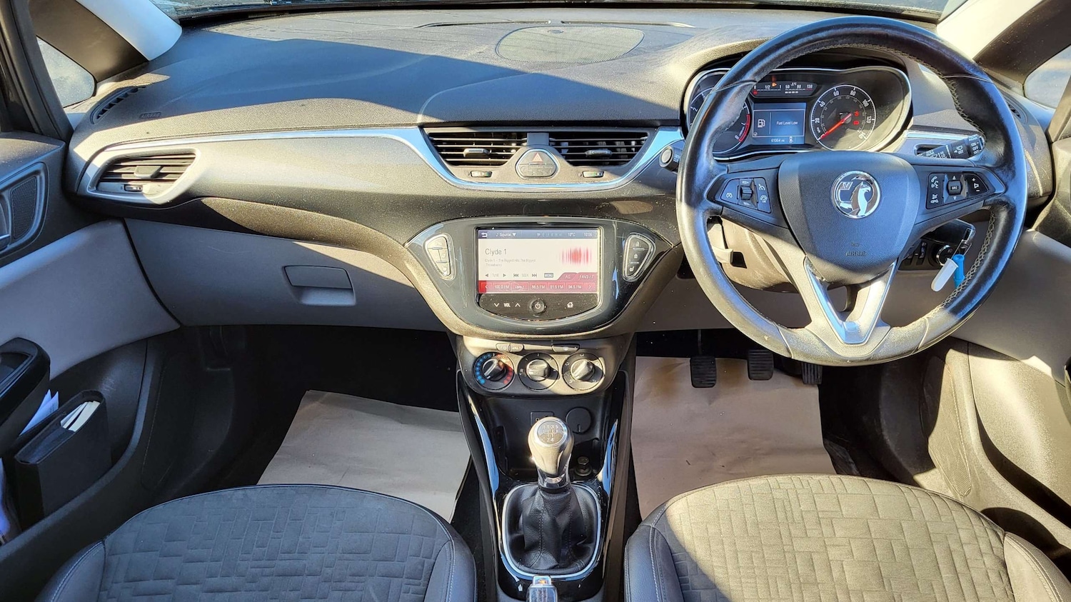 Used Vauxhall Corsa 2015 for sale - 76088102: Photo 14