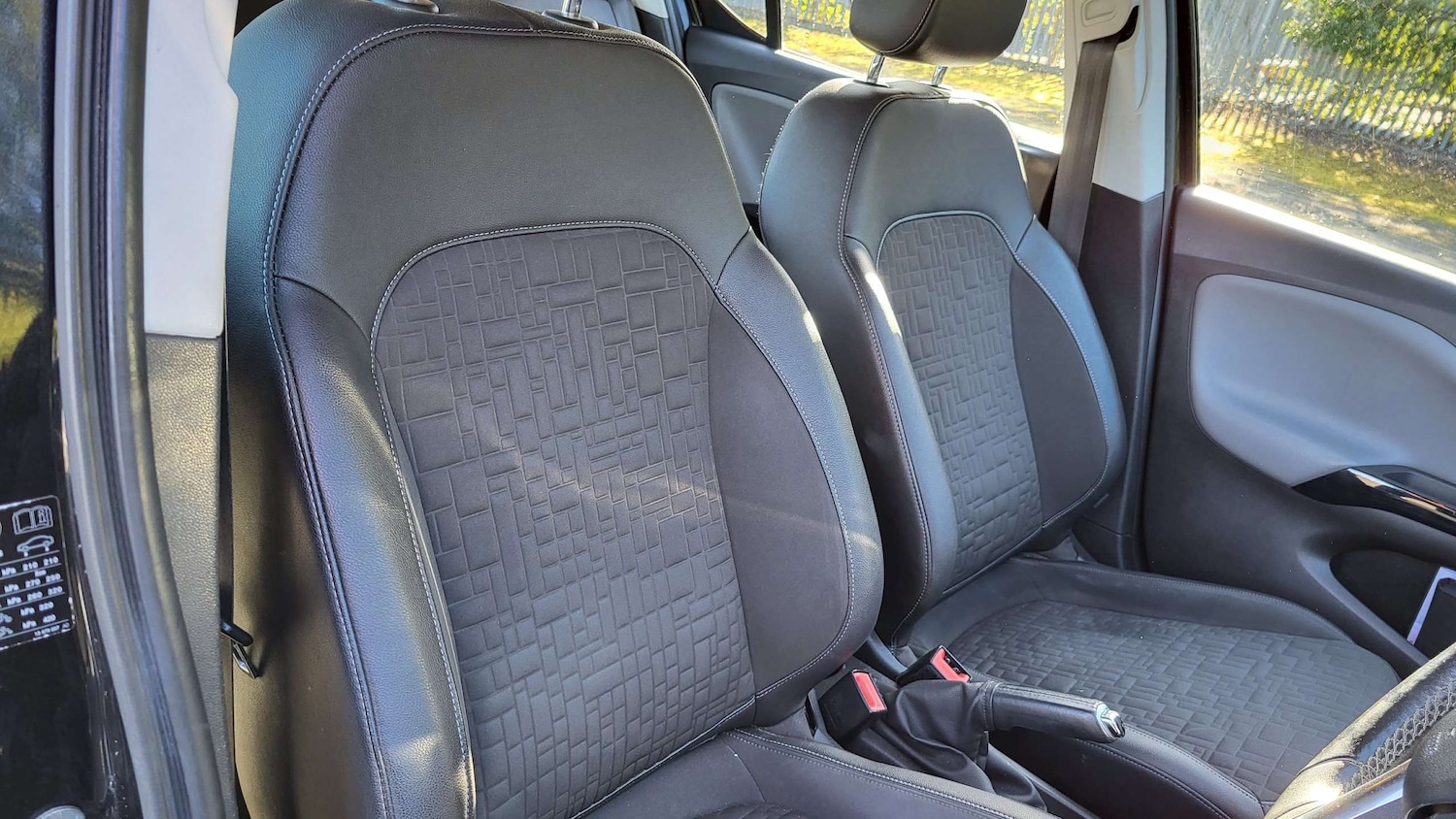 Used Vauxhall Corsa 2015 for sale - 76088102: Photo 17