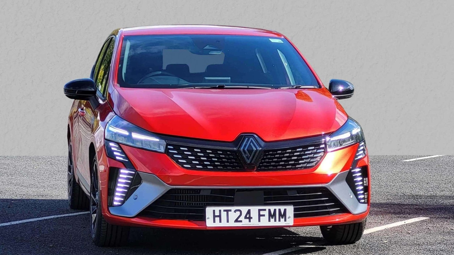Used Renault Clio 2024 for sale - 75903059: Photo 1