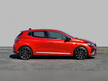 Used Renault Clio 2024 for sale - 75903059: Photo 4