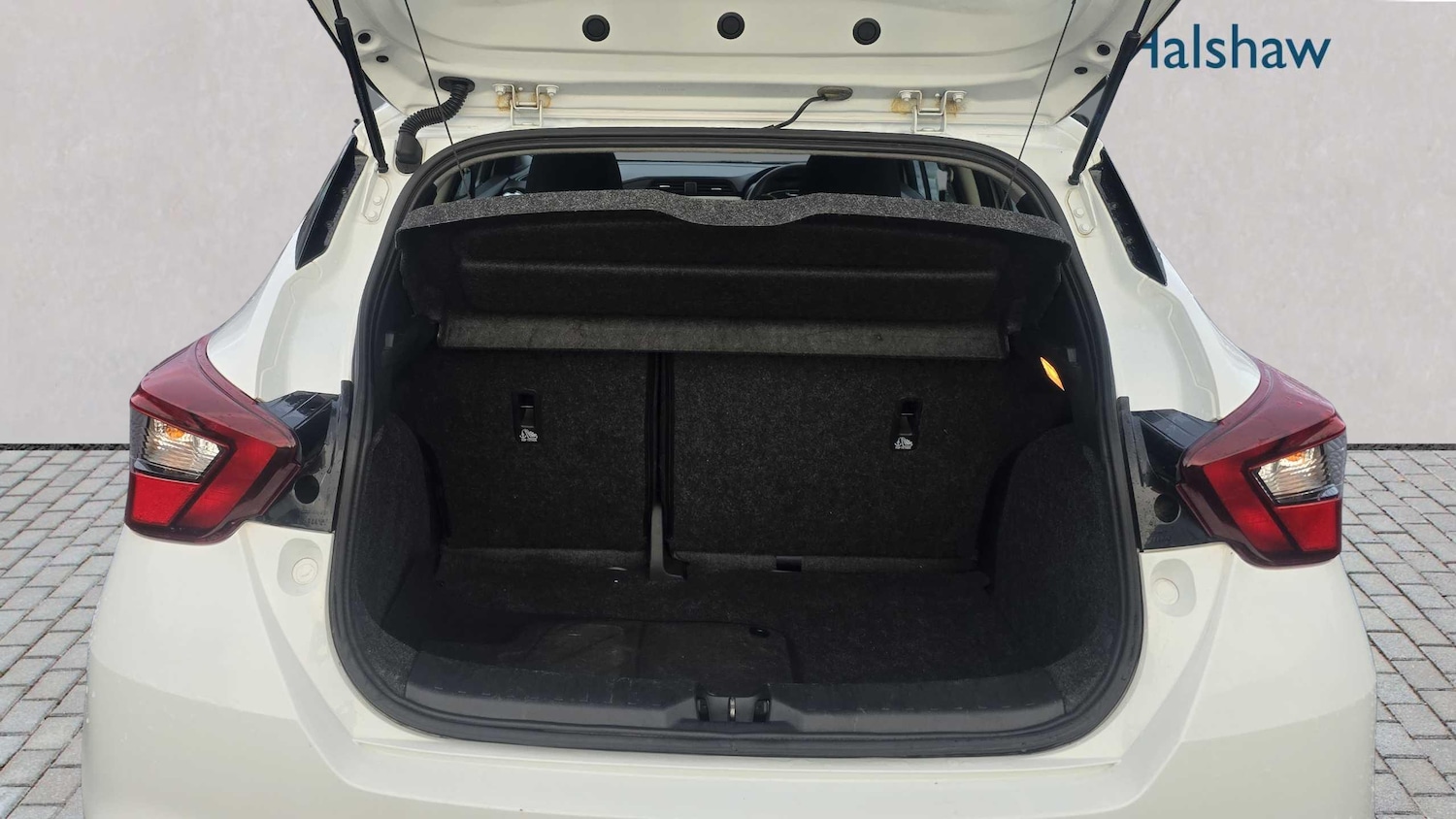 Used Nissan Micra 2018 for sale - 77000205: Photo 8