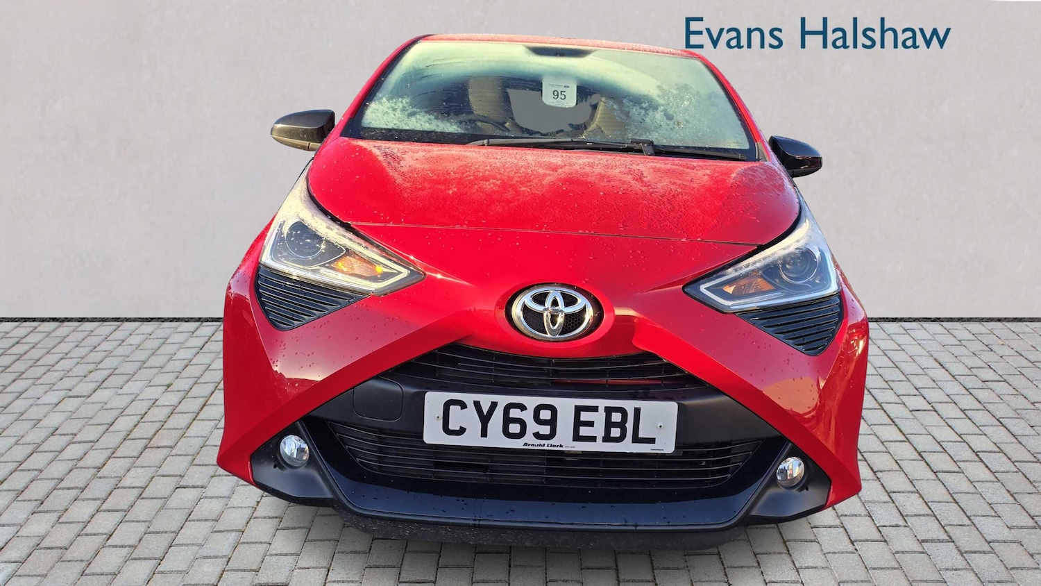 Used Toyota AYGO 2019 for sale - 76636820: Photo 5