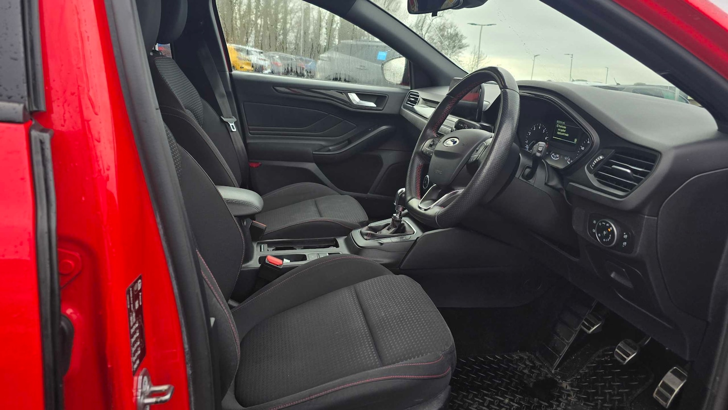 Used Ford Focus 2018 for sale - 77147378: Photo 10