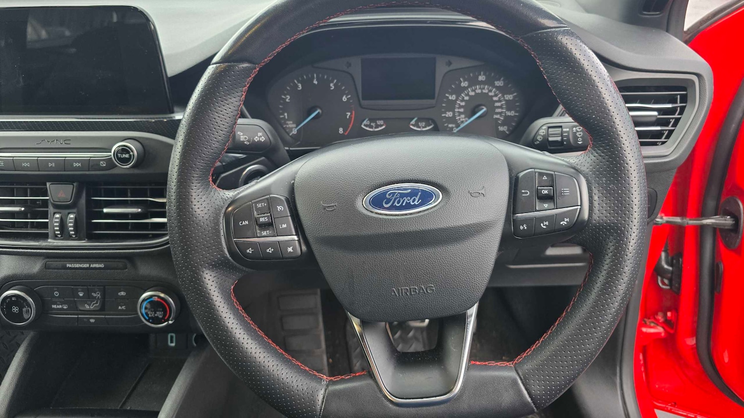 Used Ford Focus 2018 for sale - 77147378: Photo 11