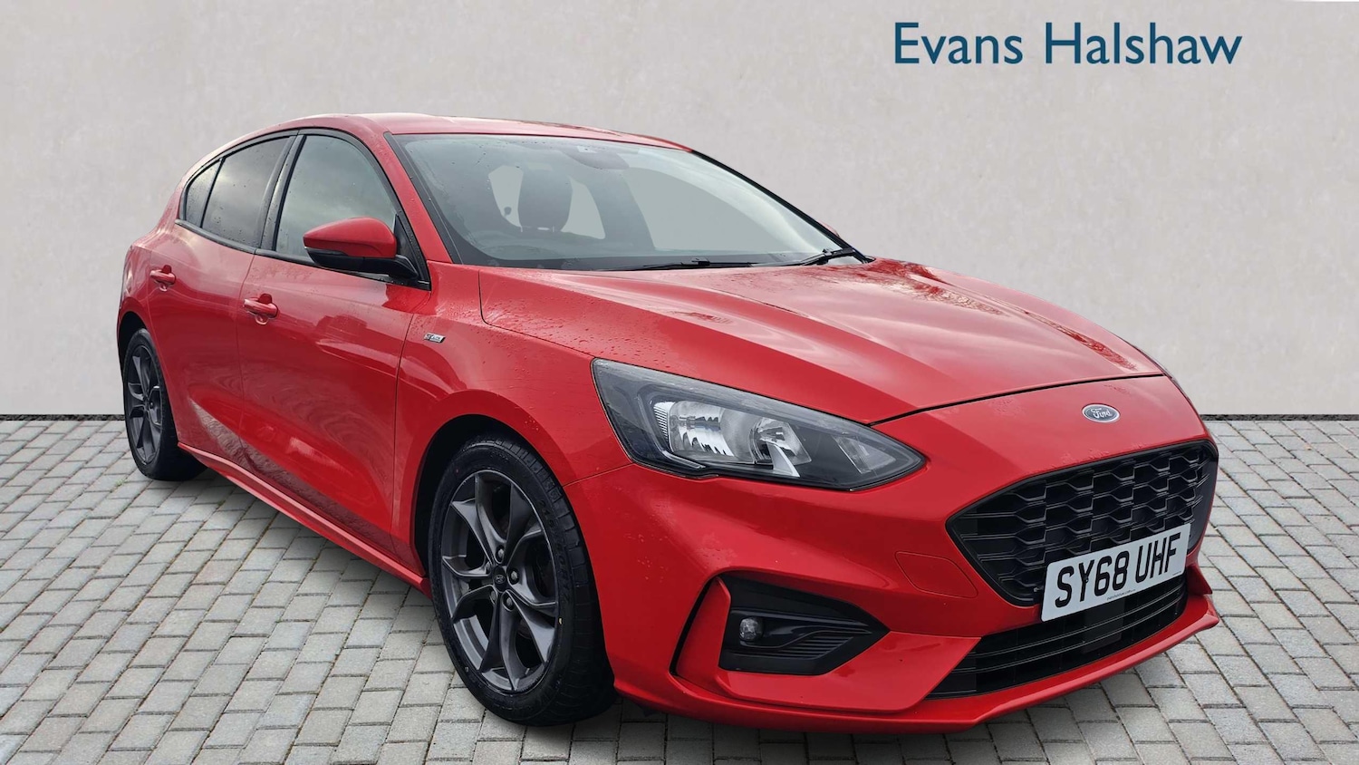 Used Ford Focus 2018 for sale - 77147378: Photo 3