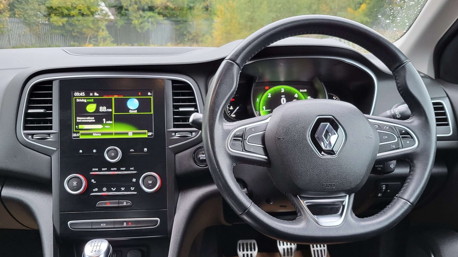 Used Renault Megane 2017 for sale - 76286257: Photo 10