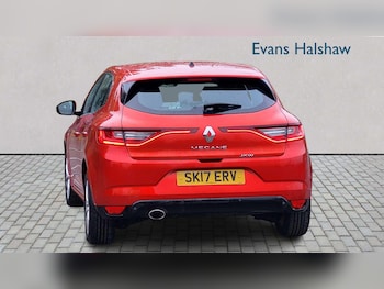 Used Renault Megane 2017 for sale - 76286257: Photo