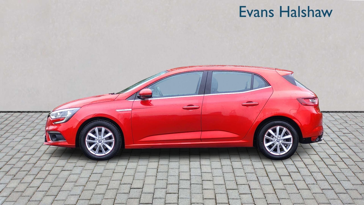 Used Renault Megane 2017 for sale - 76286257: Photo 6