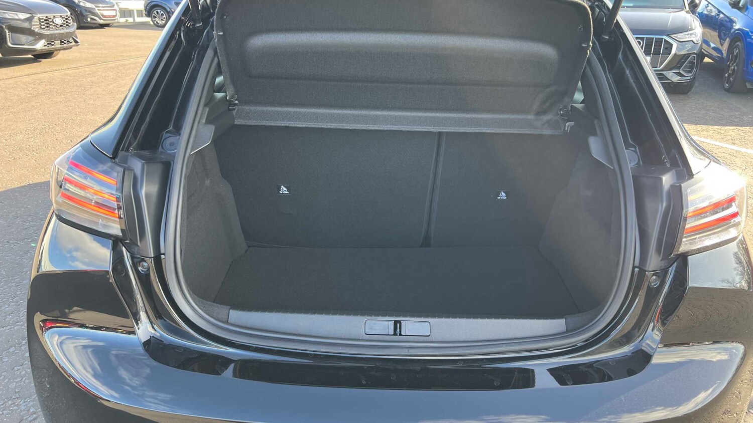 Used Peugeot 208 2025 for sale - 77983277: Photo 8