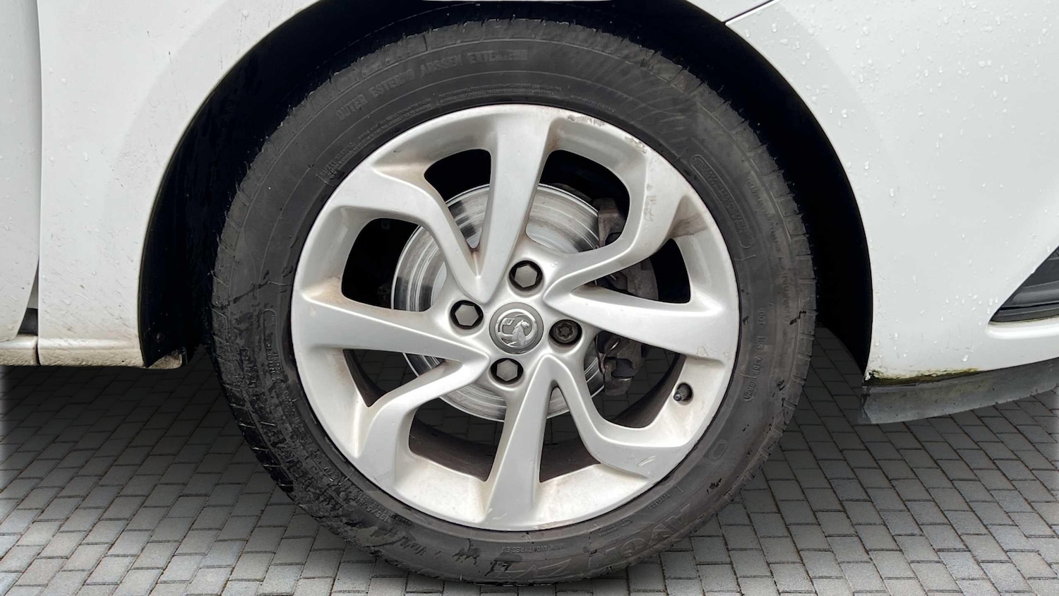 Used Vauxhall Corsa 2015 for sale - 76435576: Photo 9