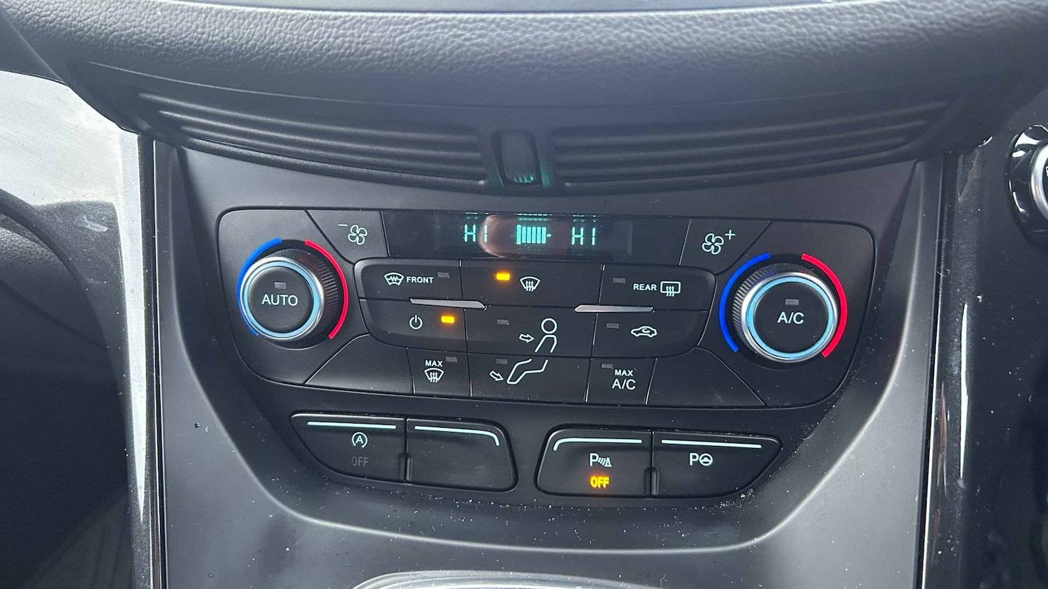 Used Ford Kuga 2019 for sale - 77397965: Photo 11