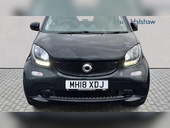 Used smart fortwo 2018 for sale - 77485459: Photo