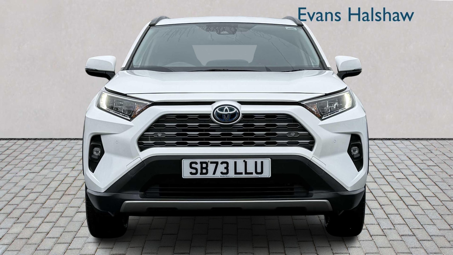 Used Toyota RAV4 for sale - 77740822: Photo 5