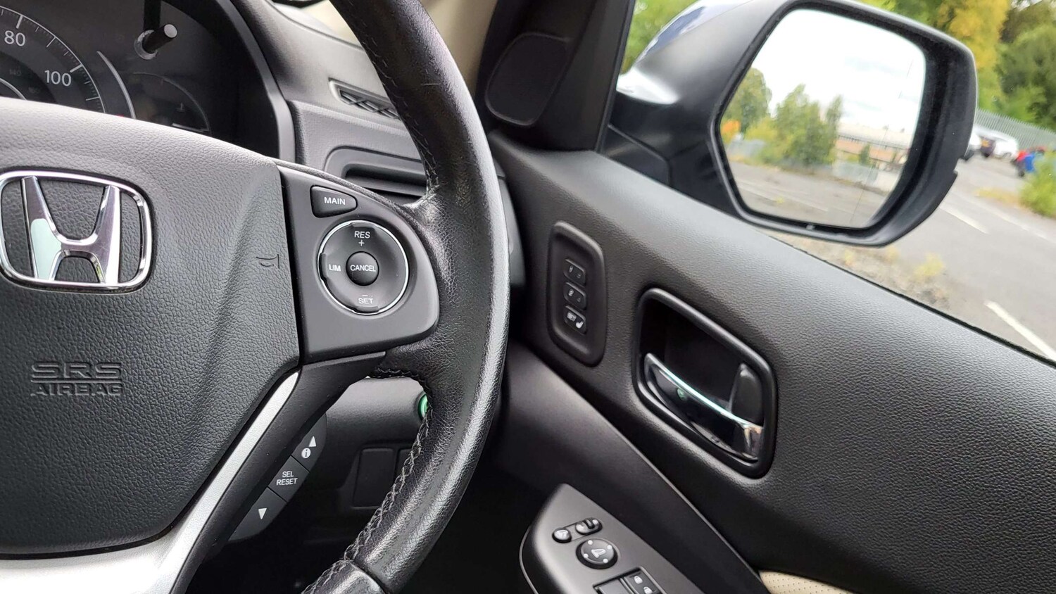 Used Honda CR-V 2017 for sale - 76761091: Photo 32