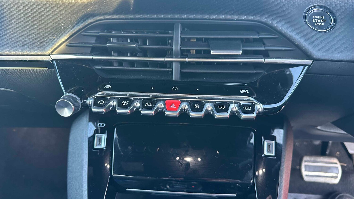 Used Peugeot 2008 for sale - 77361411: Photo 13