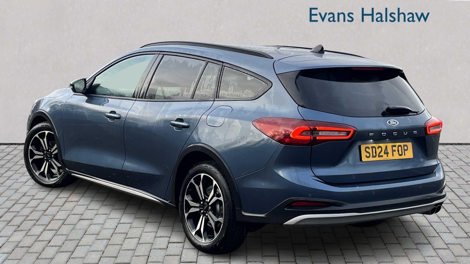 Used Ford Focus 2024 for sale - 77615393: Photo 2