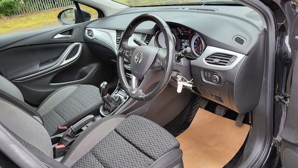 Used Vauxhall Astra 2020 for sale - 76262340: Photo 11