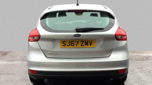 Used Ford Focus 2017 for sale - 76310799: Photo 3