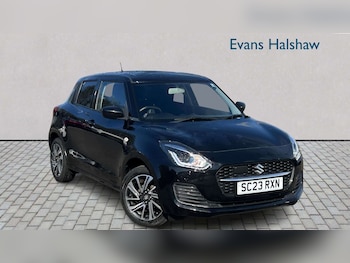 Used Suzuki Swift 2023 for sale - 78321598: Photo