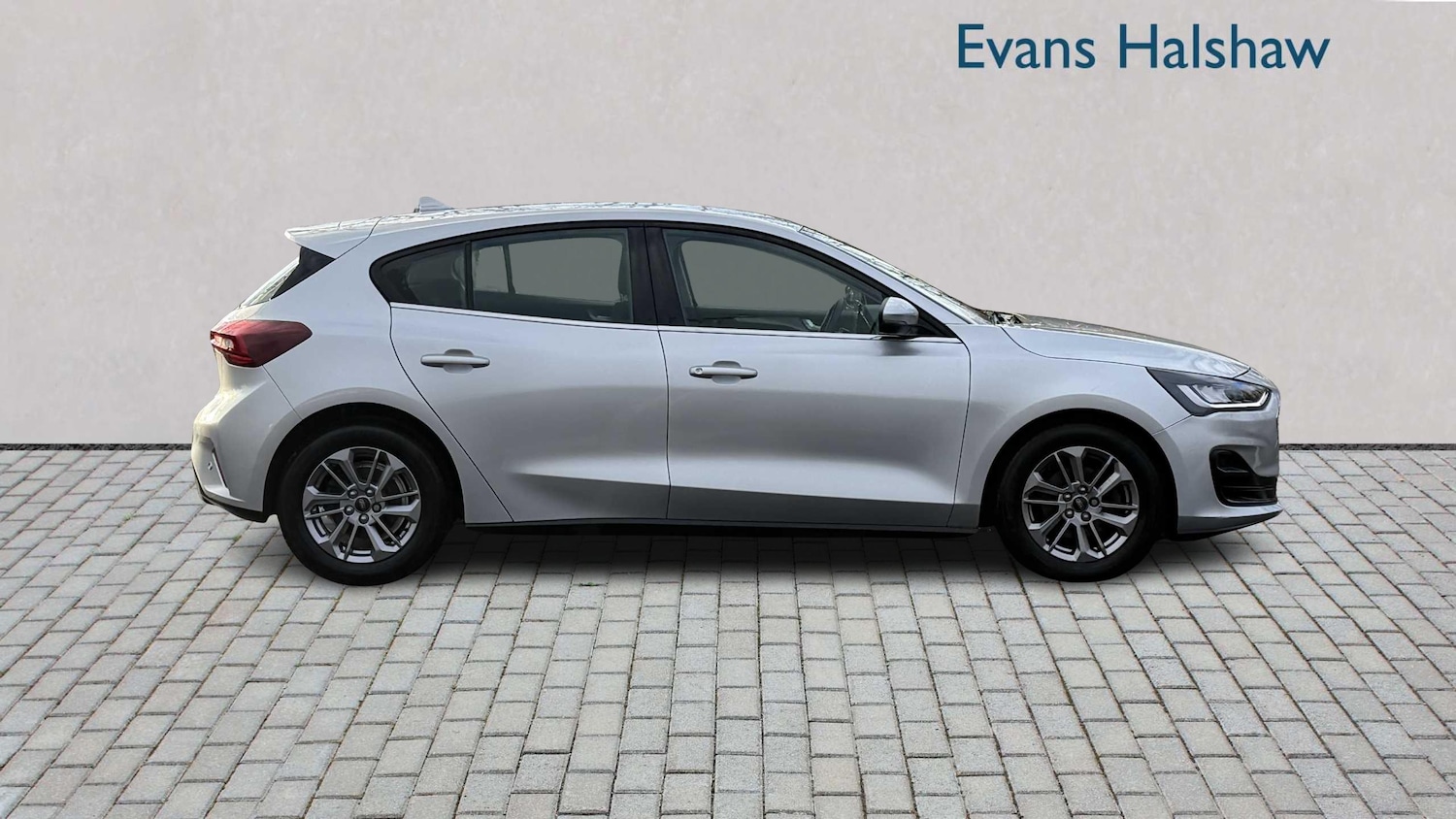 Used Ford Focus 2023 for sale - 77414927: Photo 4