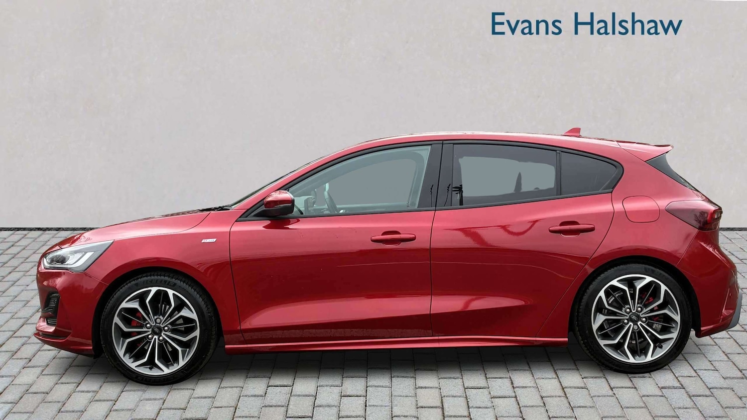 Used Ford Focus 2025 for sale - 78129781: Photo 3