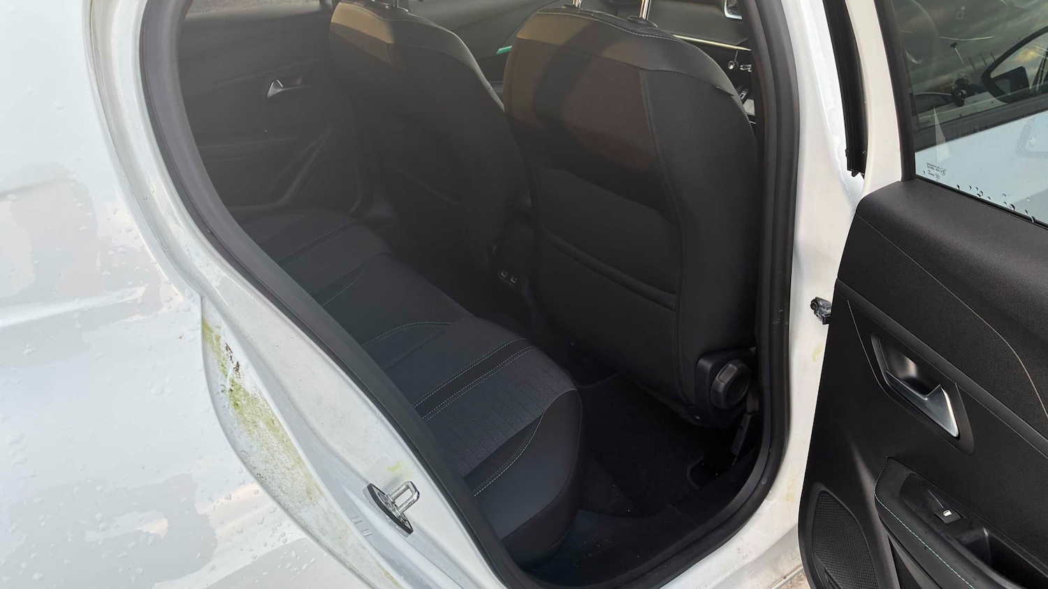 Used Peugeot 208 2023 for sale - 77032197: Photo 13