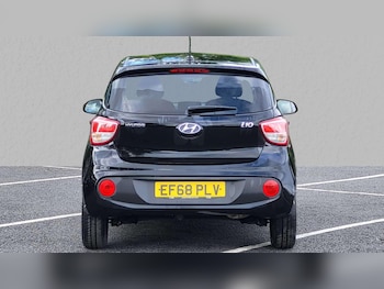 Used Hyundai i10 2019 for sale - 76170011: Photo