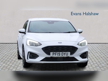 Used Ford Focus 2019 for sale - 76170084: Photo