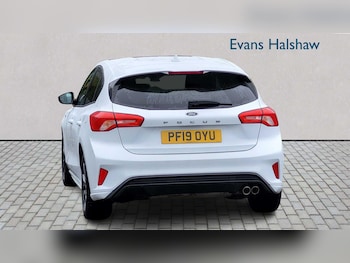 Used Ford Focus 2019 for sale - 76170084: Photo