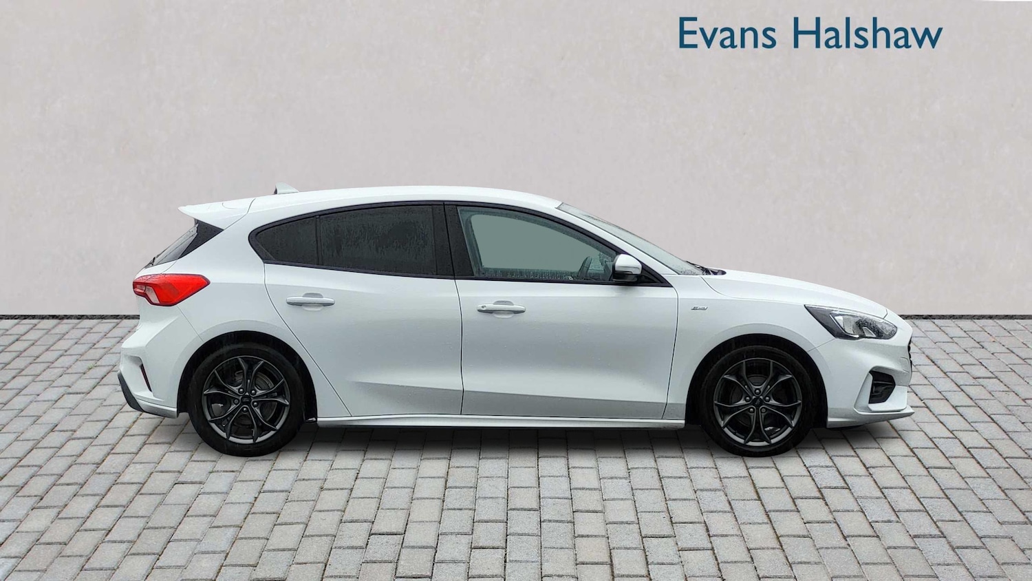 Used Ford Focus 2019 for sale - 76170084: Photo 4