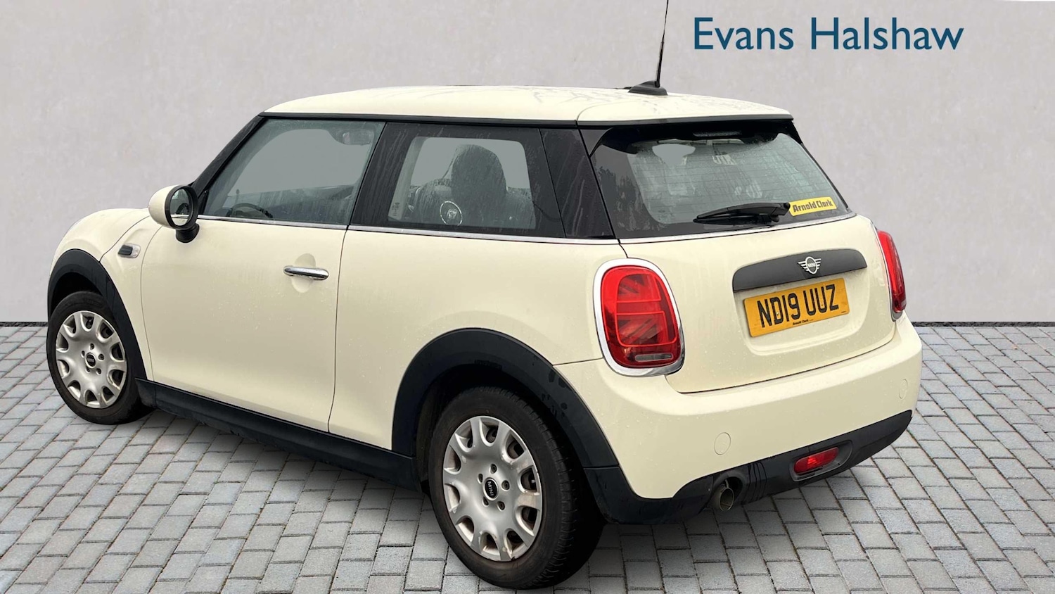 Used MINI Hatch 2019 for sale - 77000212: Photo 2