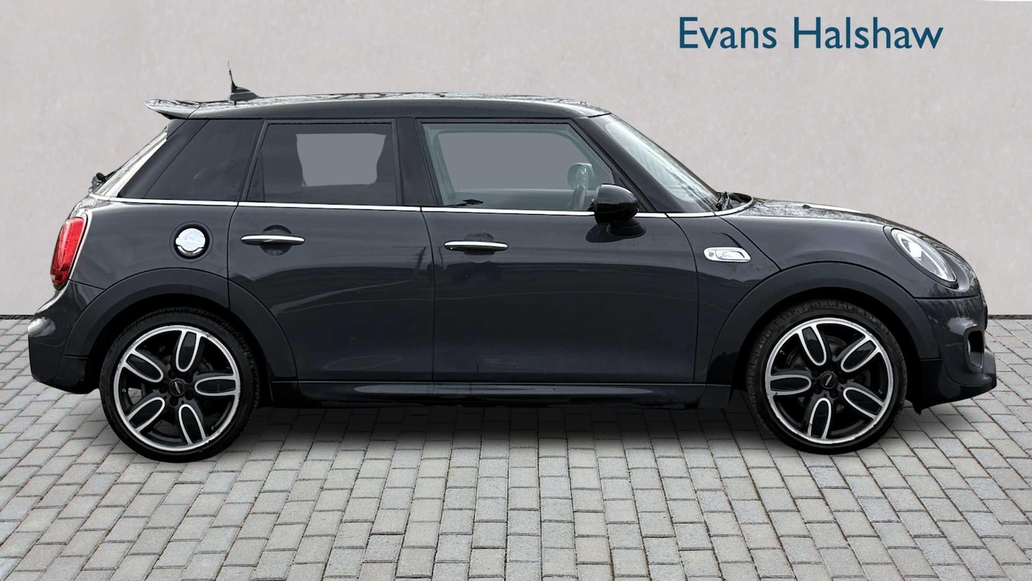 Used MINI Hatch 2019 for sale - 77601454: Photo 4