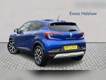 Used Renault Captur 2023 for sale - 78378666: Photo