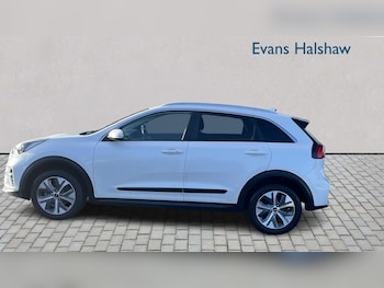 Used Kia Niro 2022 for sale - 77361526: Photo