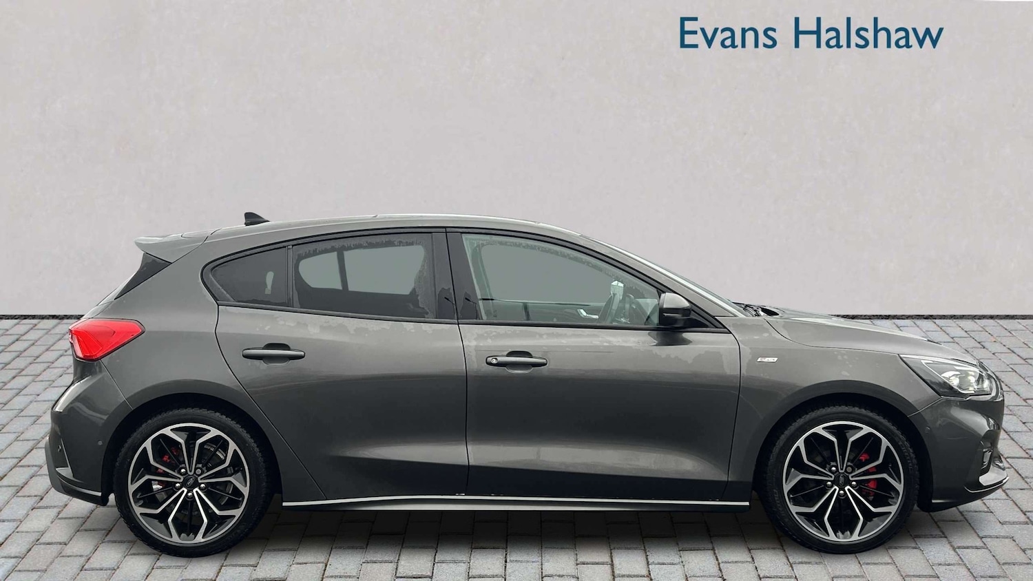 Used Ford Focus 2020 for sale - 77928490: Photo 4