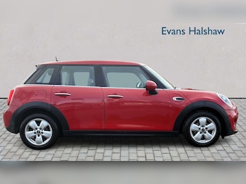 Used MINI Hatch 2019 for sale - 77726858: Photo