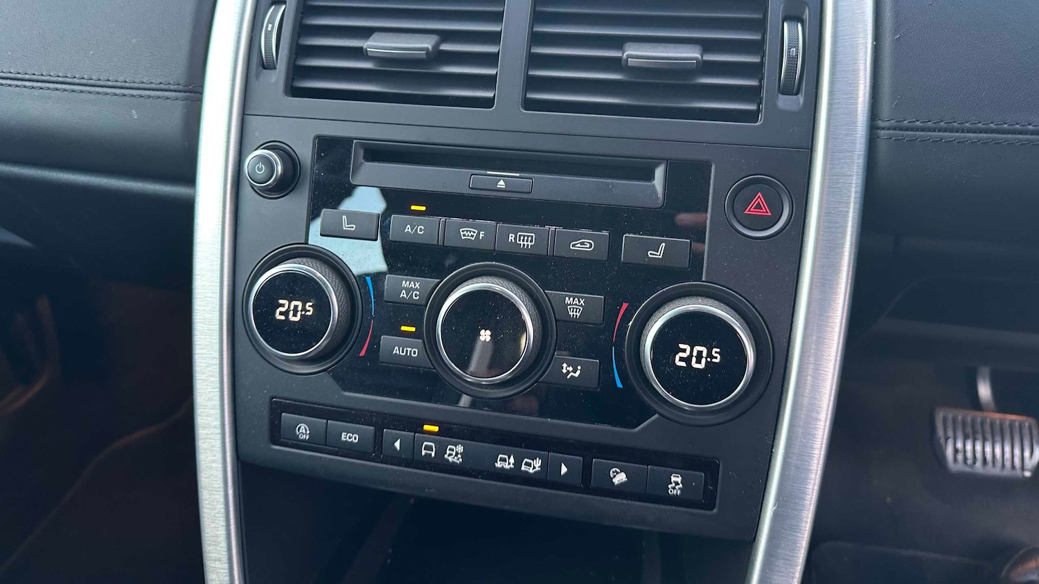 Used Land Rover Discovery Sport 2018 for sale - 77011180: Photo 14