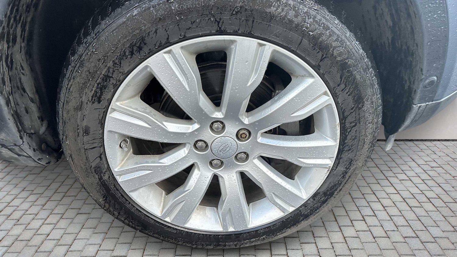 Used Land Rover Discovery Sport 2018 for sale - 77011180: Photo 18