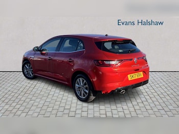 Used Renault Megane 2017 for sale - 77800074: Photo