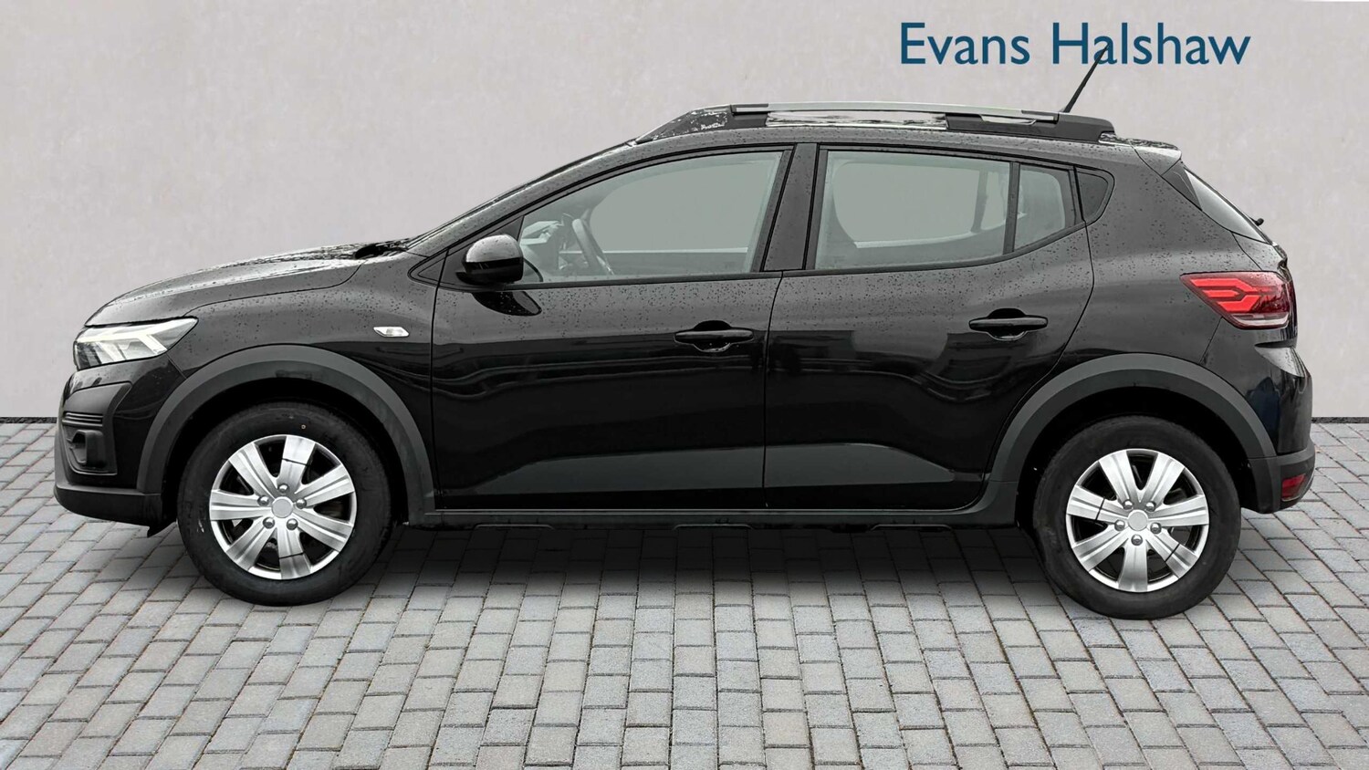 Used Dacia Sandero Stepway 2023 for sale - 77635064: Photo 11