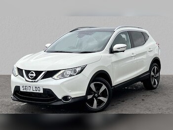 Used Nissan Qashqai 2017 for sale - 75841910: Photo