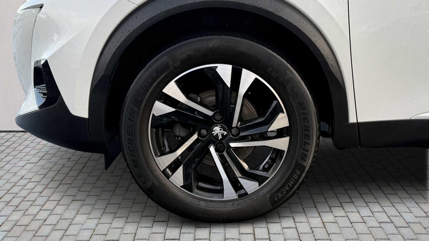 Used Peugeot 2008 2021 for sale - 76875660: Photo 7