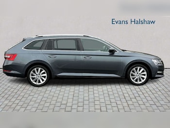 Used Skoda Superb 2020 for sale - 77661211: Photo