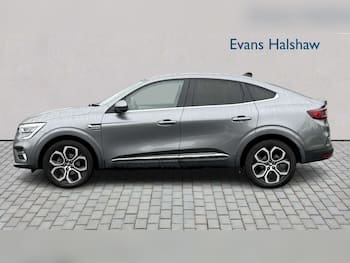 Used Renault Arkana 2023 for sale - 79671934: Photo