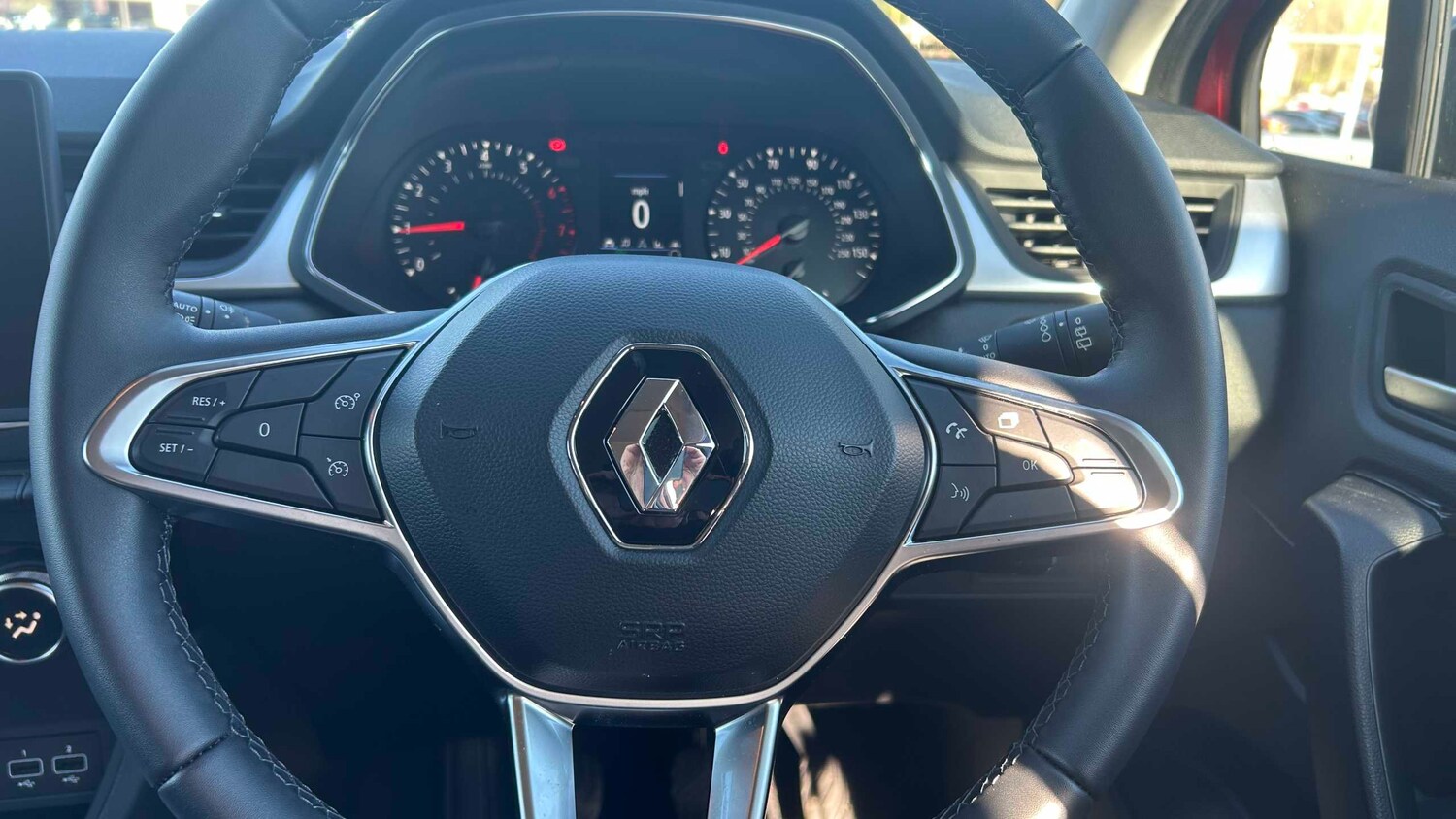 Used Renault Captur 2023 for sale - 77726688: Photo 13