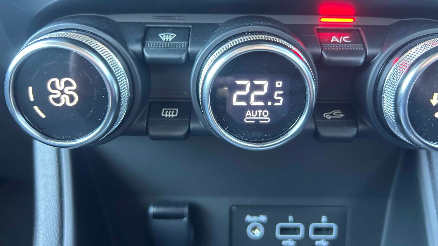 Used Renault Captur 2023 for sale - 77726688: Photo 18