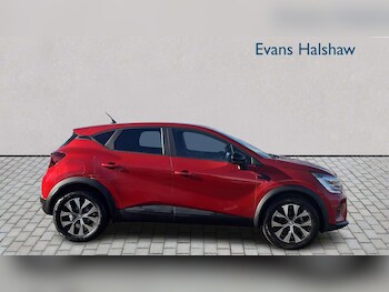 Used Renault Captur 2023 for sale - 77726688: Photo